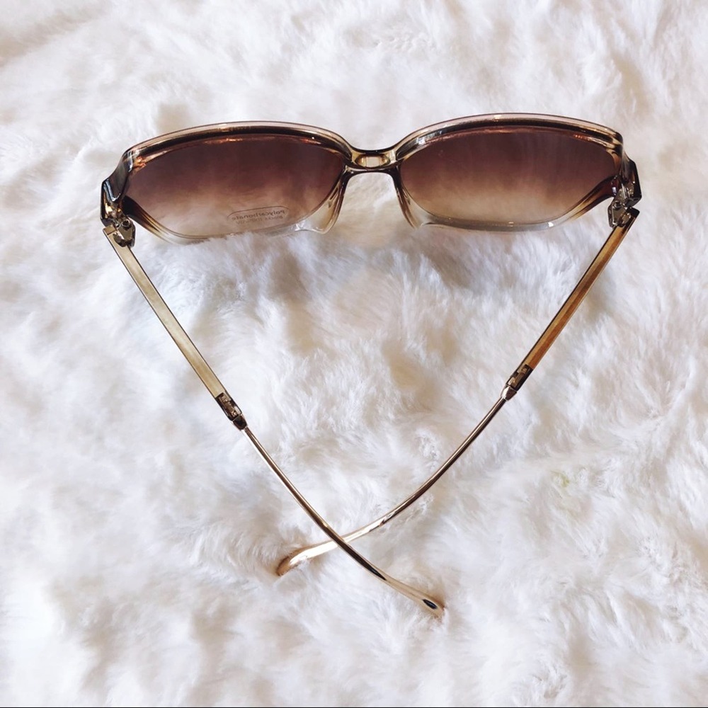 Charlotte Brown Oversized Metal Round Sunglasses - Picture 7 of 8